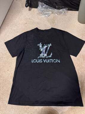 Louis Vuitton 2020 Graphic 'Dot To Dot' Printed Logo T-Shirt